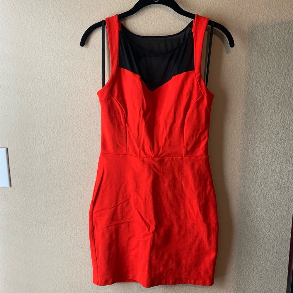 Bebe dress